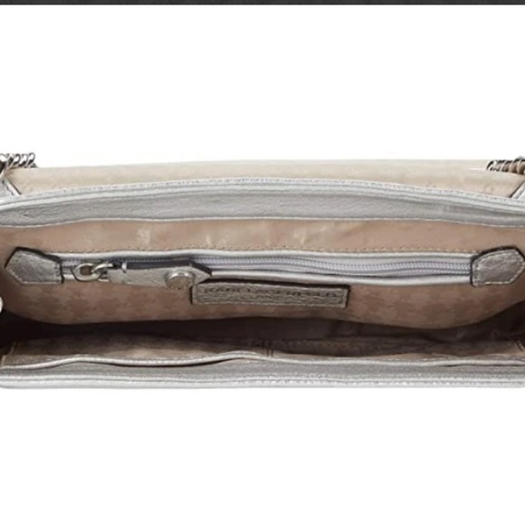 Silver crossbody bag - Picture 4 of 4